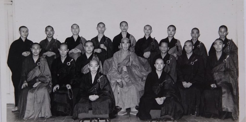 1952年4月21日，华南学佛院举行第二届课程开学典礼。（图片由千华莲社提供）